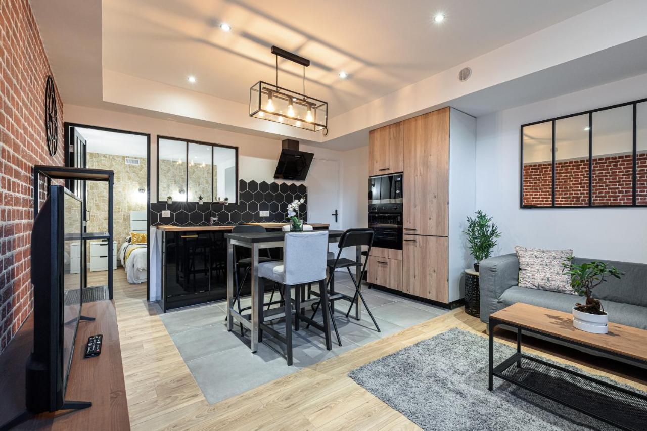Le Loft Magnan - Ac- Pres Mer - Wifi - Parking - Confort Et Moderne - Supermarches Et Tram Proches Nice Exteriér fotografie